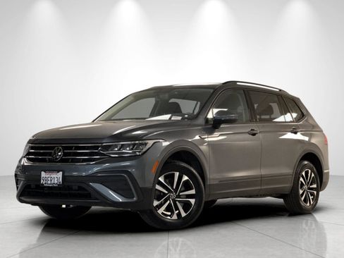 Used 2022 Volkswagen Tiguan S FWD image 1