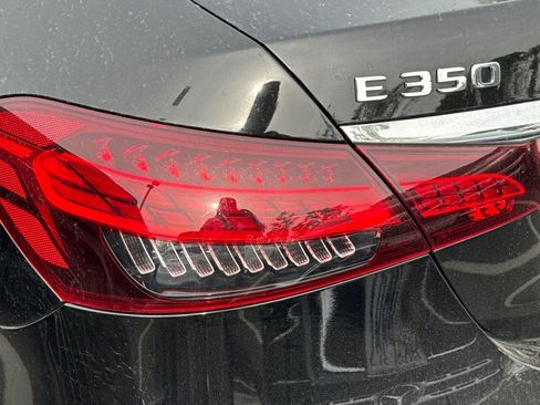 Used 2021 Mercedes-Benz E 350 Sedan image 9