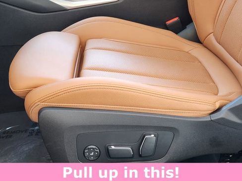 Used 2026 BMW 430i Coupe w/ Parking Assistance Package image 19