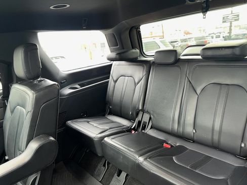 Used 2019 Ford Expedition Limited w/ Equipment Group 302A image 18