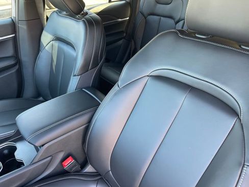 New 2025 Jeep Grand Cherokee Limited image 23