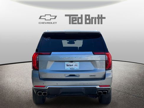 Certified 2025 GMC Yukon Denali AWD/4WD image 5