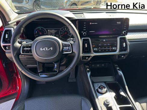 Certified 2022 Kia Sorento S image 16