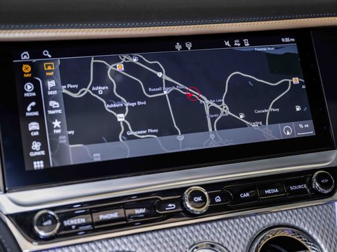 Used 2024 Bentley Continental GT Mulliner image 28