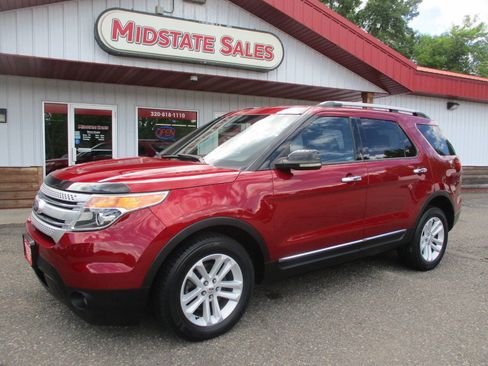 Used 2013 Ford Explorer XLT AWD/4WD image 1