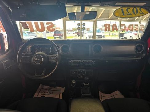 Used 2021 Jeep Wrangler Unlimited Sport AWD/4WD image 14