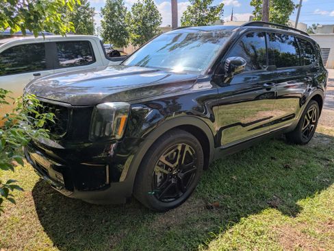 Used 2024 Kia Telluride SX Prestige X-Line AWD/4WD image 2