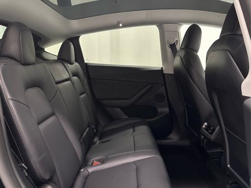 Used 2022 Tesla Model Y Performance image 21