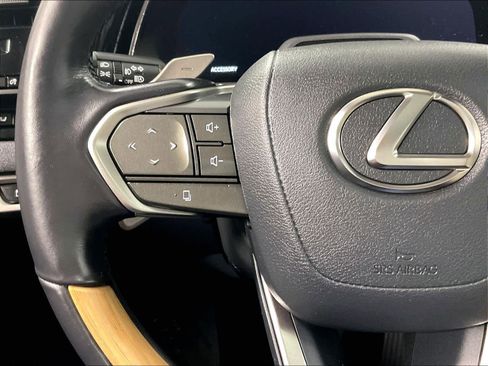 Used 2025 Lexus RX 450h Luxury w/ Convenience Package image 23