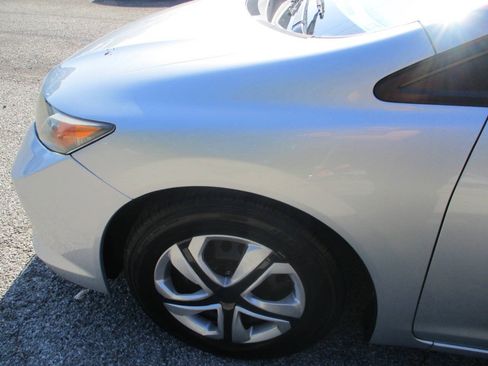 Used 2012 Honda Civic LX image 13