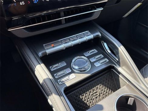 New 2025 Lincoln Nautilus Reserve w/ Jet Appearance Package image 29