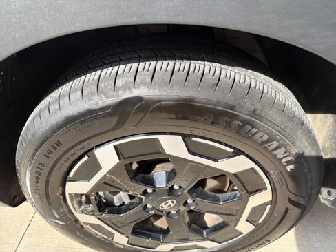 Used 2026 Hyundai Santa Fe SEL image 9