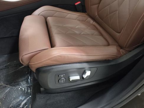 Certified 2024 BMW X5 xDrive50e w/ Premium Package AWD/4WD image 29