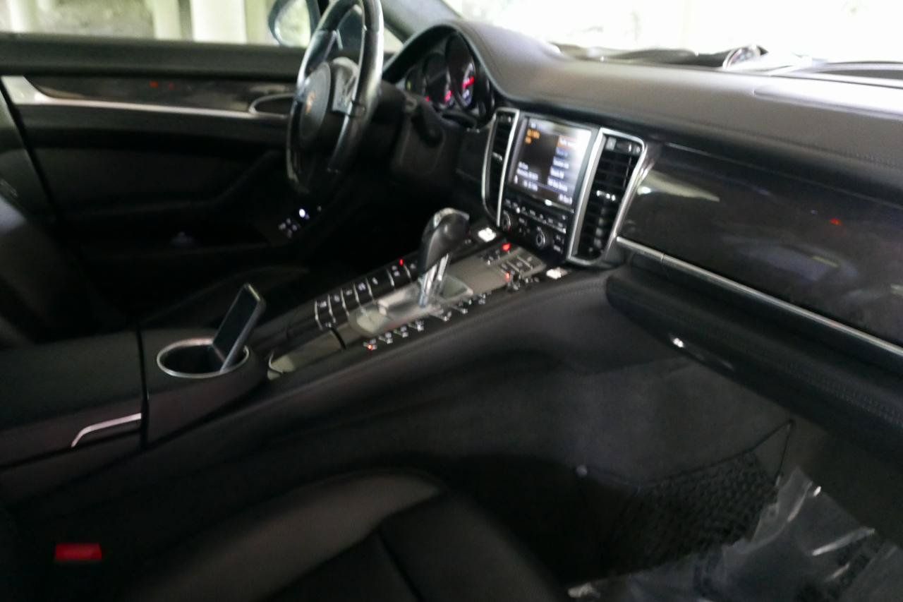 Used 2012 Porsche Panamera Turbo S AWD/4WD image 48