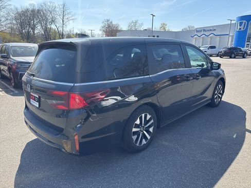 Used 2025 Honda Odyssey EX-L image 21