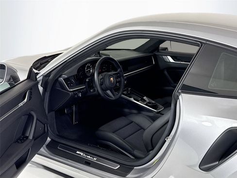 Used 2024 Porsche 911 Turbo S AWD/4WD image 12