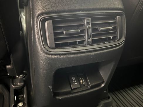 Used 2022 Honda CR-V EX-L image 17