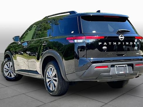 Used 2025 Nissan Pathfinder SV AWD/4WD image 12