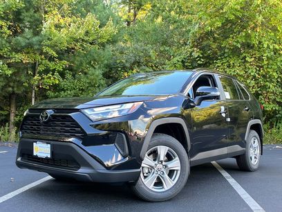 New 2025 Toyota RAV4 XLE w/ Convenience Package
