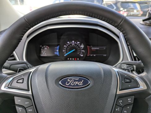 Used 2017 Ford Edge SEL w/ Equipment Group 201A image 30