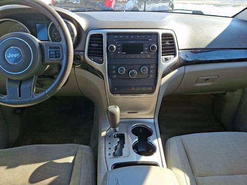 Used 2011 Jeep Grand Cherokee Laredo image 15