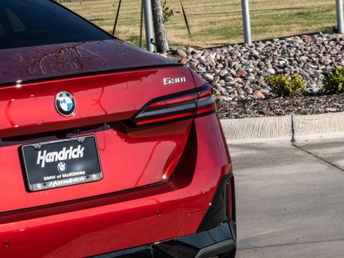 New 2026 BMW 530i xDrive w/ M Sport Package image 8