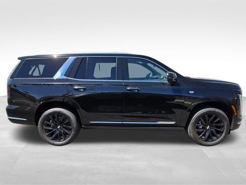 New 2026 Cadillac Escalade Luxury w/ Touring Package AWD/4WD image 6