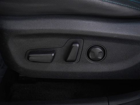 Used 2020 Kia Niro EX Premium image 27