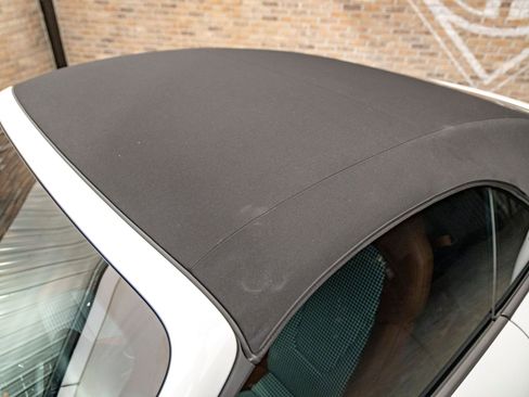 Used 2024 Porsche 911 Cabriolet image 29