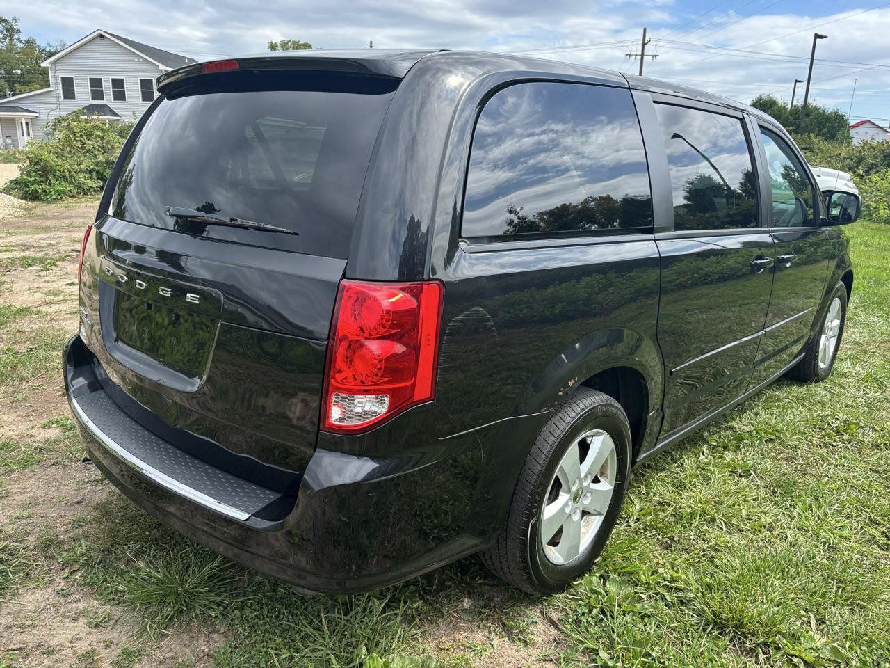 Used 2013 Dodge Grand Caravan SE FWD image 5