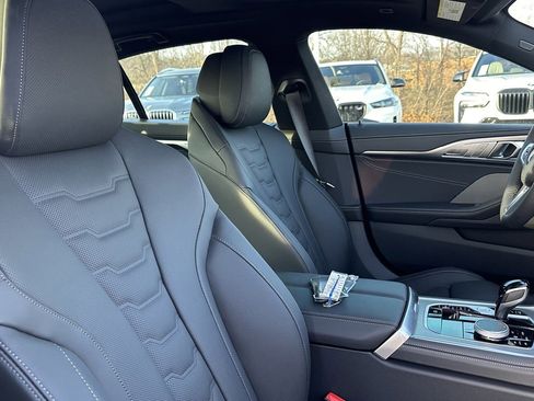 Certified 2025 BMW 840i xDrive w/ Driving Assistance Package image 32