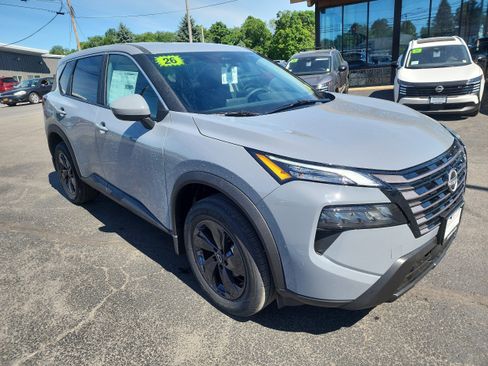 New 2026 Nissan Rogue SV AWD/4WD image 2