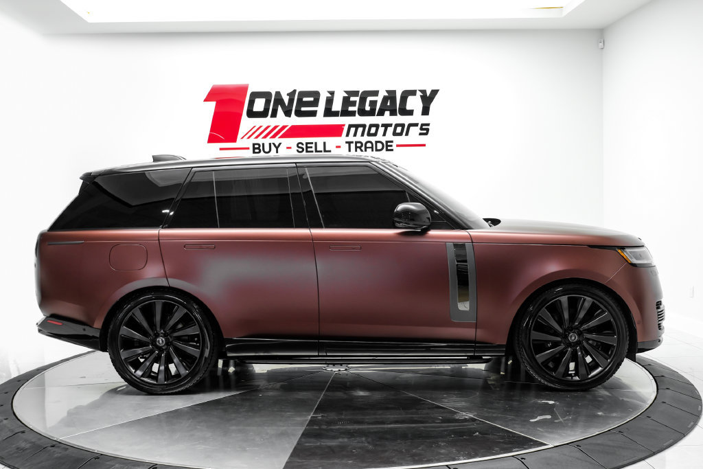 Used 2023 Land Rover Range Rover SV AWD/4WD image 5