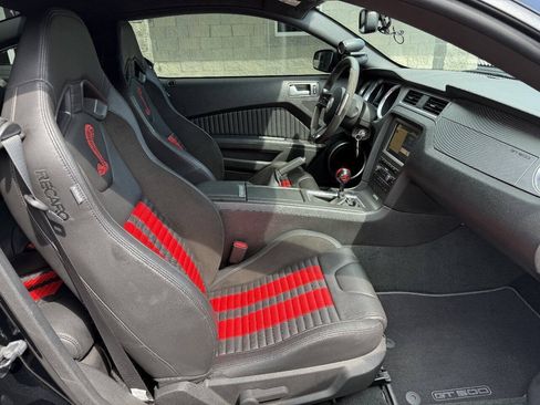 Used 2013 Ford Mustang Shelby GT500 RWD image 16