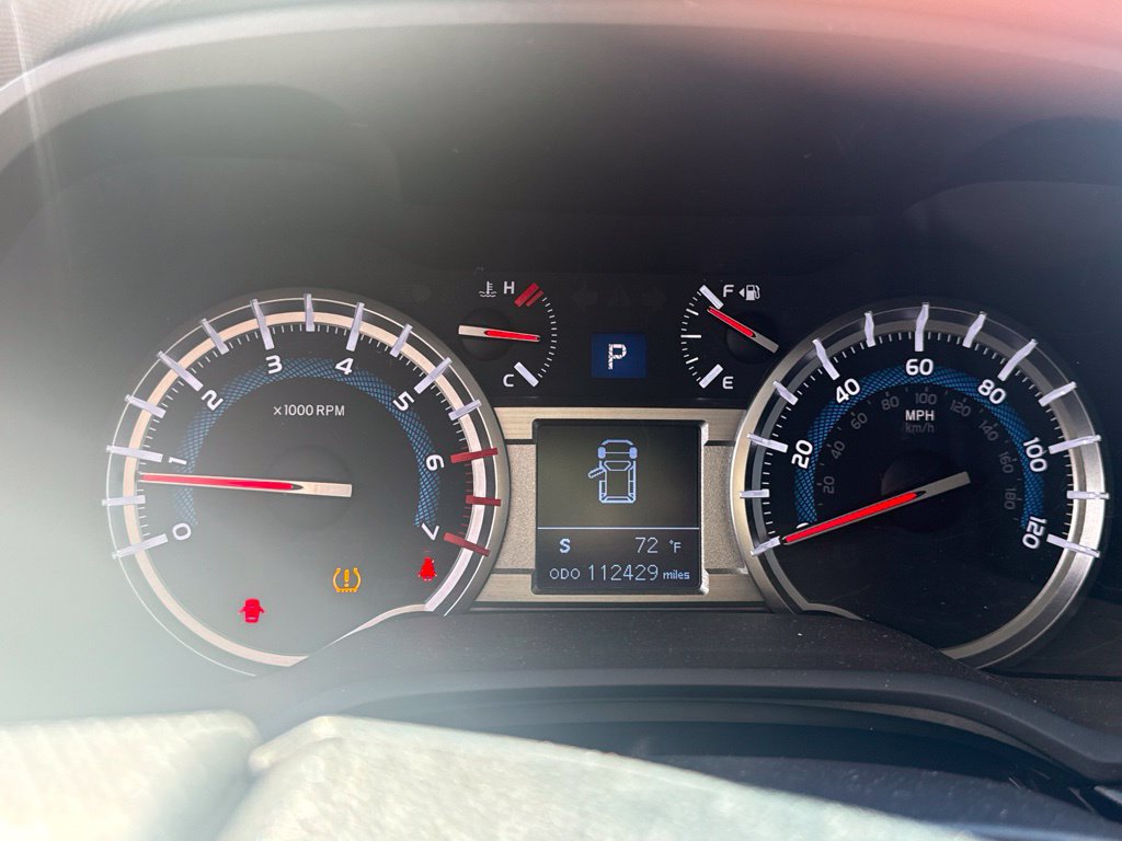 Used 2018 Toyota 4Runner Limited AWD/4WD image 5