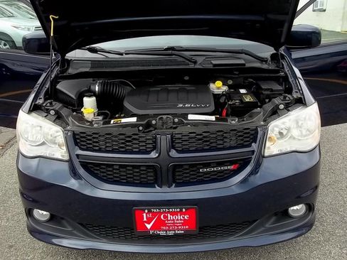 Used 2013 Dodge Grand Caravan R/T w/ Safety Sphere Group FWD image 36