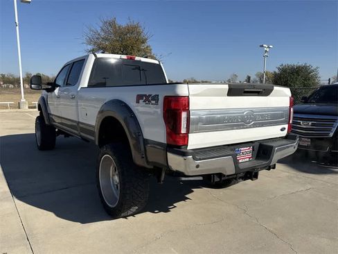 Used 2022 Ford F350 King Ranch w/ King Ranch Ultimate Package image 4