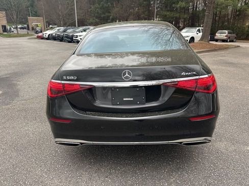 Used 2022 Mercedes-Benz S 580 4MATIC Sedan image 6