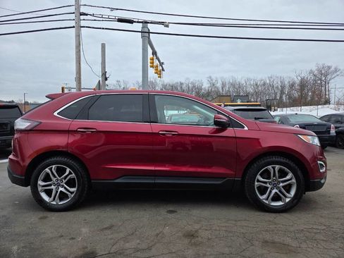 Used 2016 Ford Edge Titanium w/ Technology Package image 2
