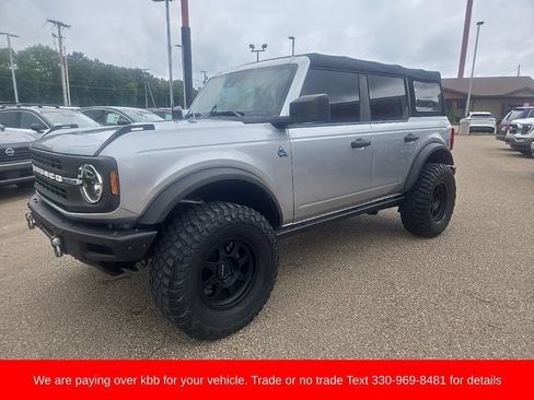 Used 2022 Ford Bronco Black Diamond AWD/4WD image 3