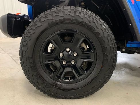 Used 2021 Jeep Gladiator Mojave AWD/4WD image 19