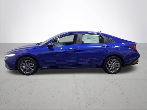 New 2026 Hyundai Elantra Blue w/ Cargo Package image 10