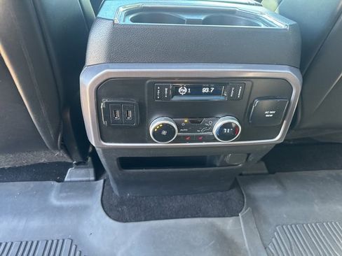 Used 2019 Ford Expedition Max Platinum image 25