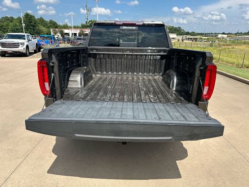Used 2020 GMC Sierra 1500 SLT AWD/4WD image 23