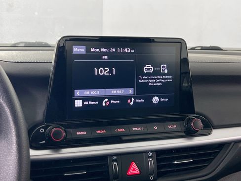 Used 2022 Kia Forte LXS w/ LXS Technology Package image 14