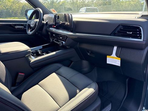 New 2026 Chevrolet Suburban RST w/ Comfort Package RWD image 10