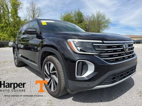 Used 2025 Volkswagen Atlas SEL image 7