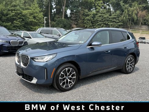 Used 2025 BMW X3 xDrive30i w/ Premium Package AWD/4WD image 1