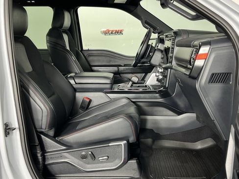 Used 2025 Ford F150 Raptor image 33