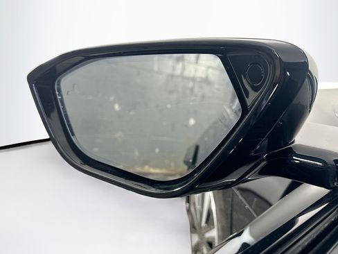 Used 2023 Lucid Air Pure AWD/4WD image 16